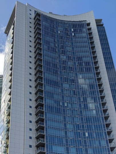 Portable carpet cleaner rental Vancouver Richmond Burnaby - Newclean iClean Compact